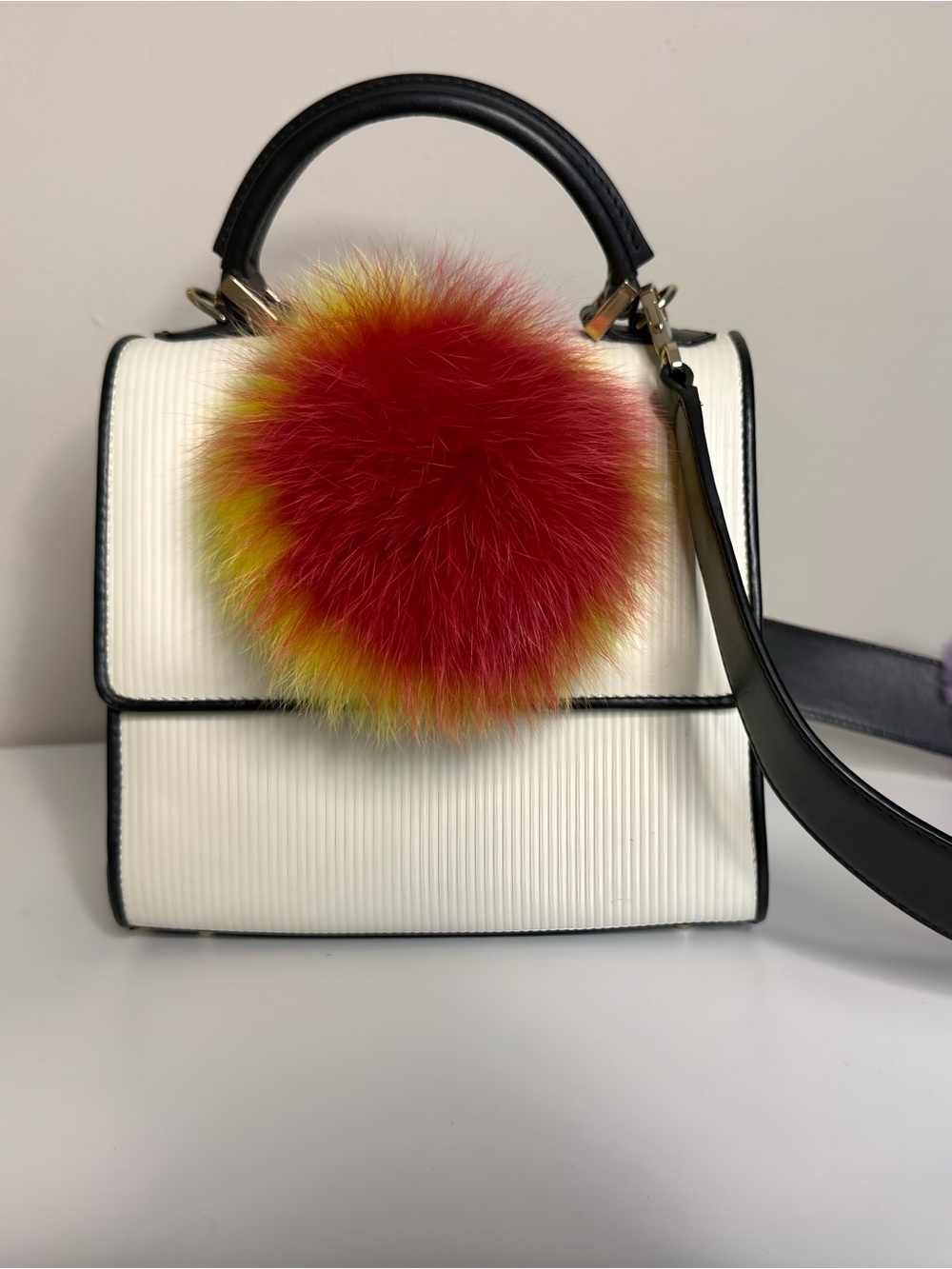 Les Petits Joueurs‎ Mini Top Handle White Ribbed Leather w/ Rainbow Fur Accent